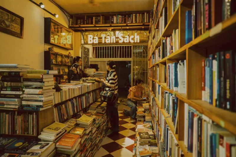 More Than Shelves: The Independent Bookstores That Accidentally Rewrote American Literature